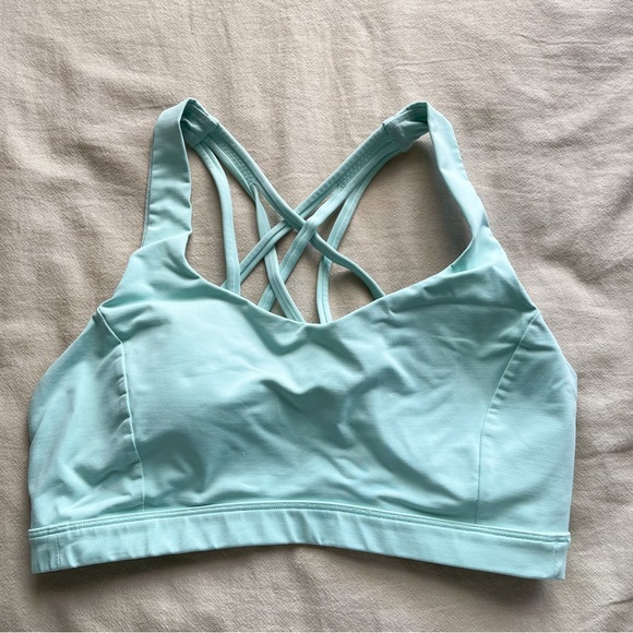 Lululemon Free To Be Serene Cross Back Sports Bra Toothpaste 8 - Picture 3 of 5